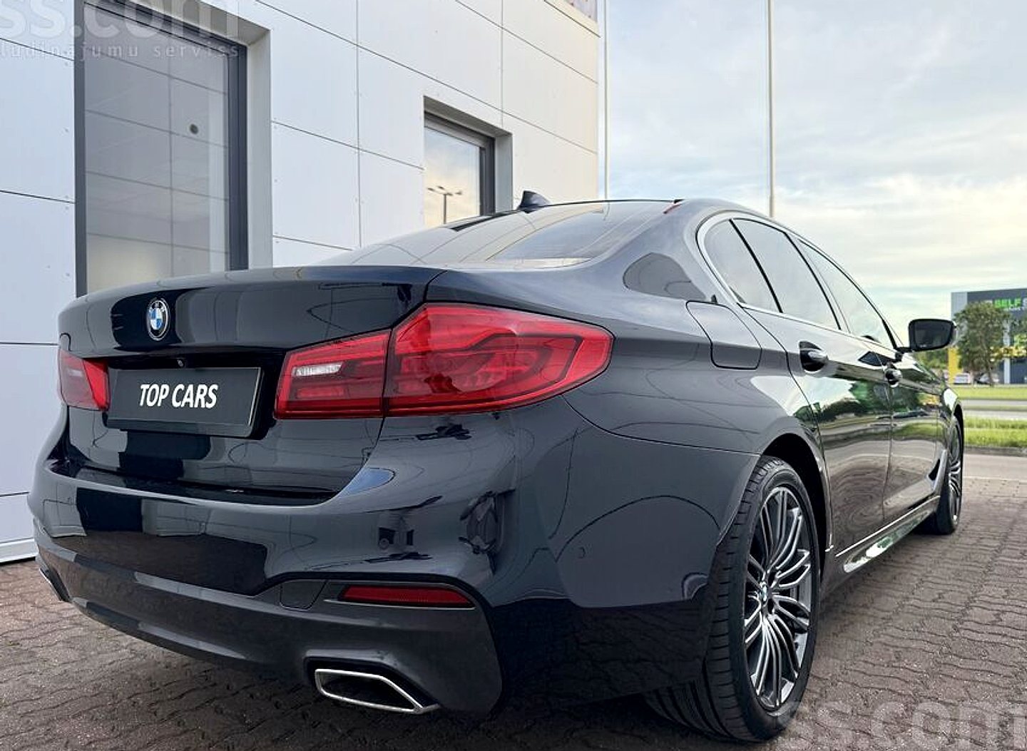 BMW 530 — foto 4