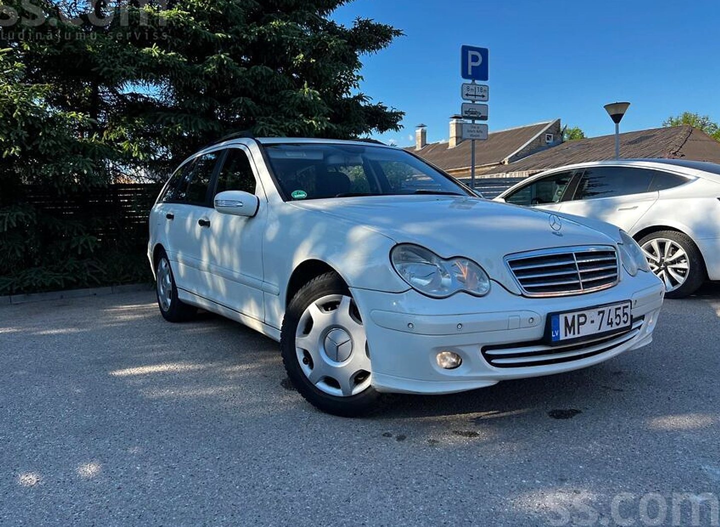 Mercedes-Benz C220 — foto 2