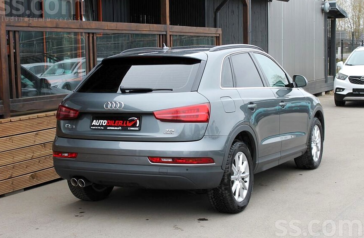 Audi Q3 — foto 5