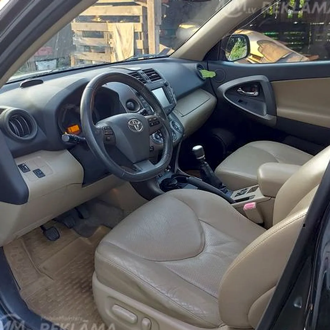 Toyota RAV, 2010. gads