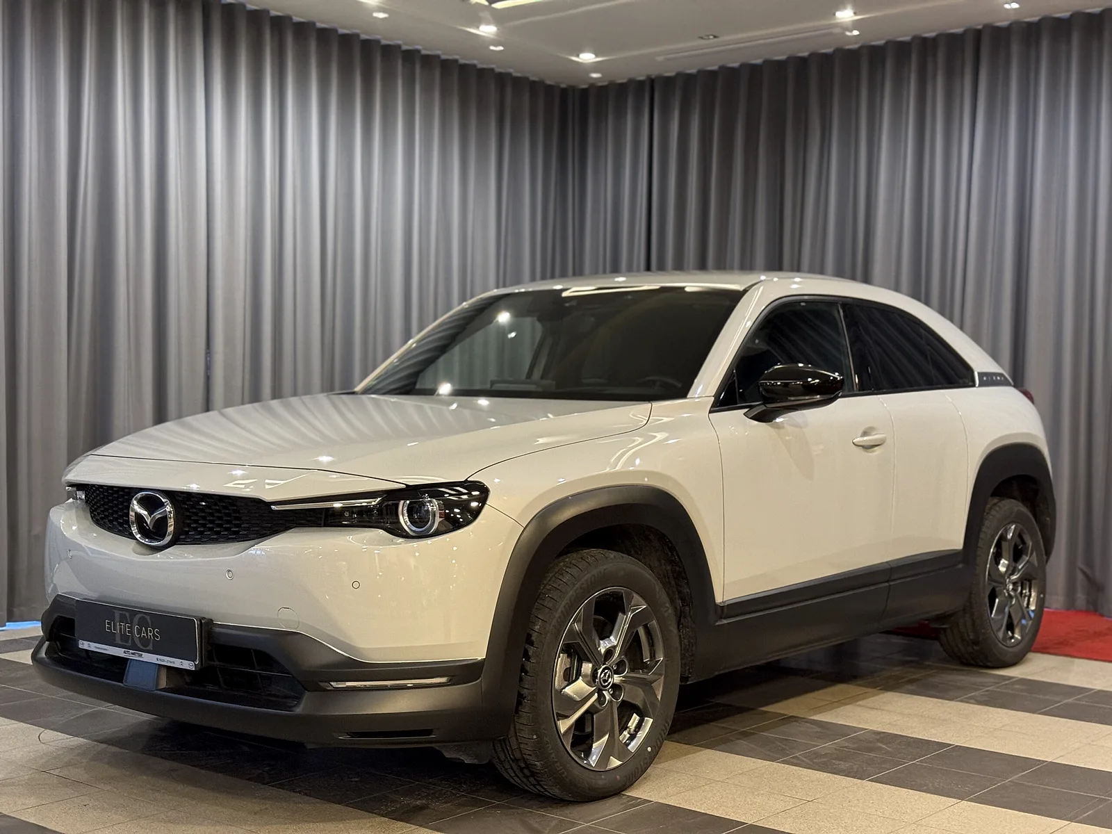 Mazda MX-30, 2022. gads
