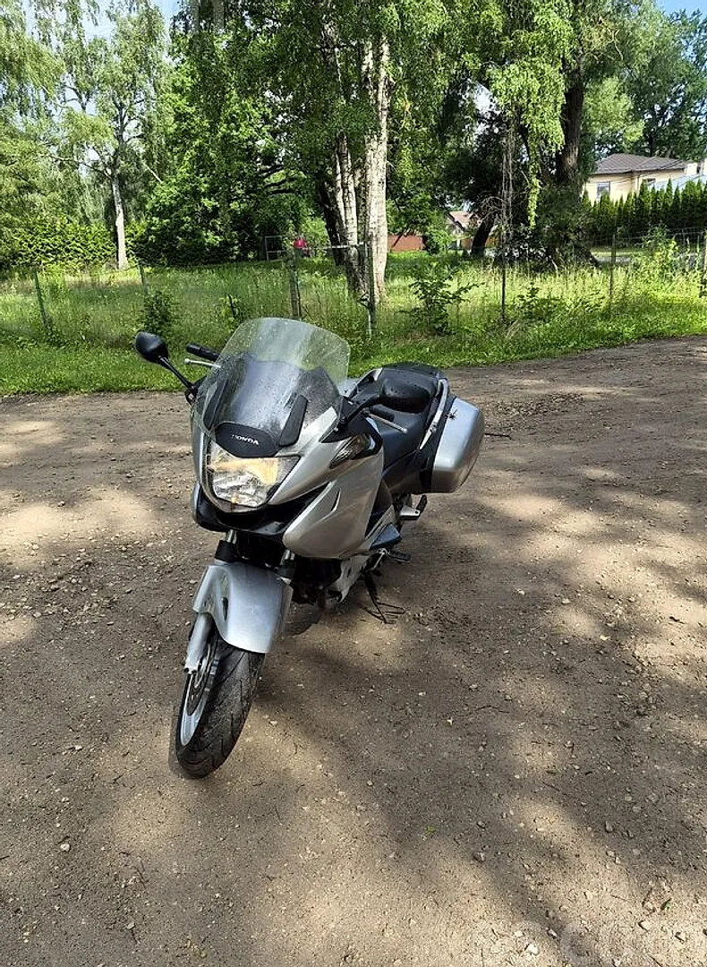 Honda Nt700Va