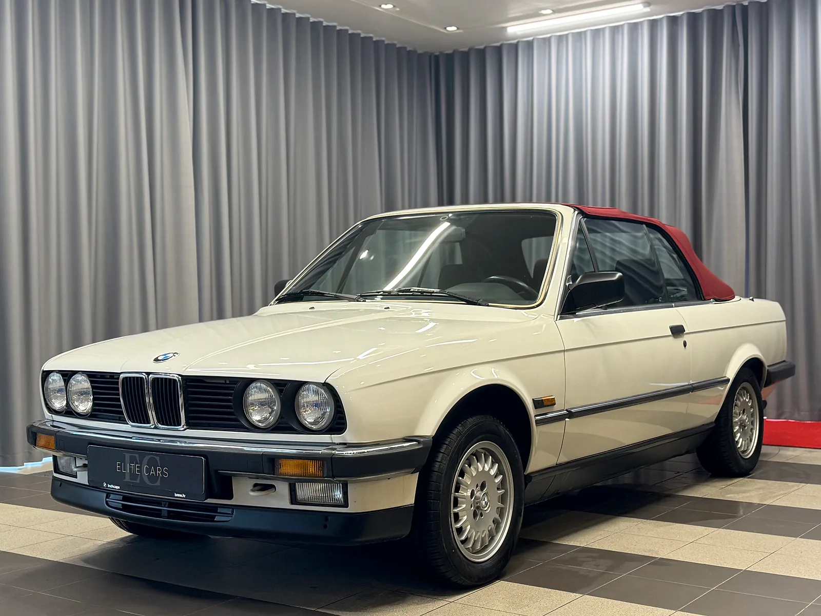 BMW 325, 1987. gads