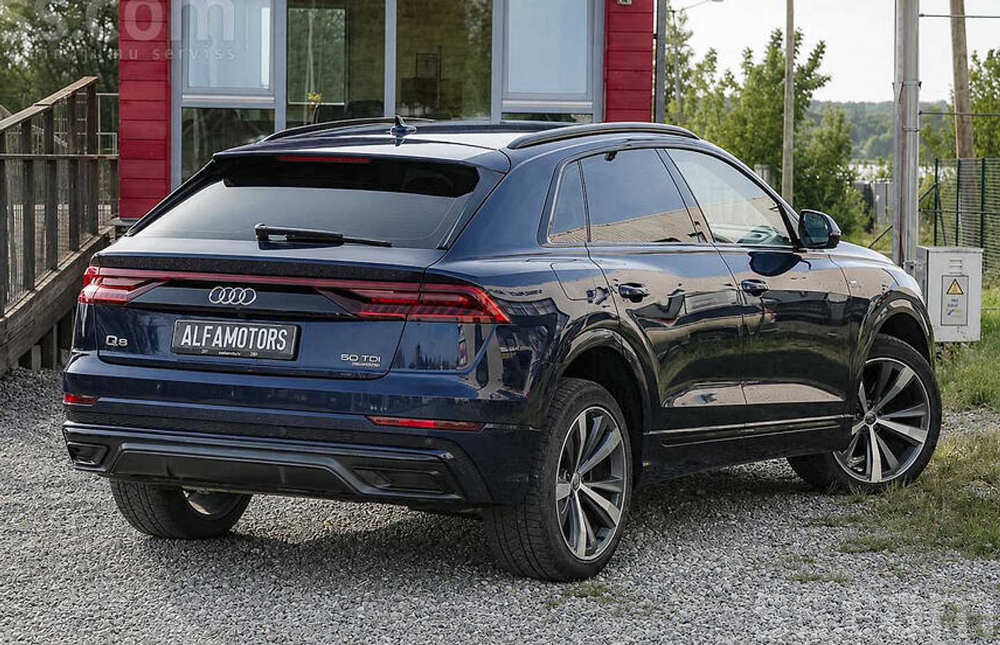 Audi Q8 — foto 4
