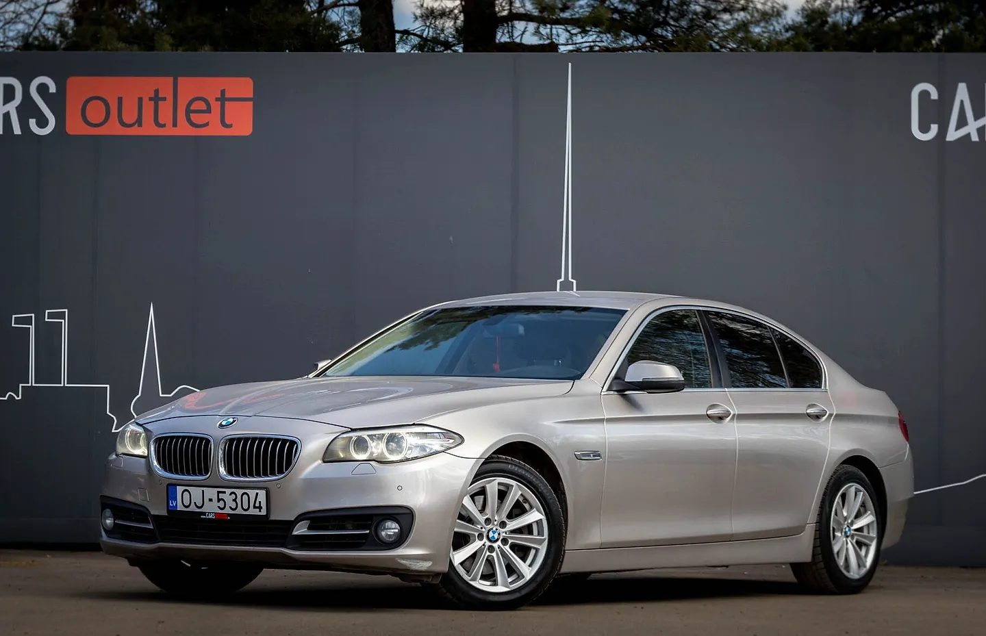 BMW 518, 2016. gads