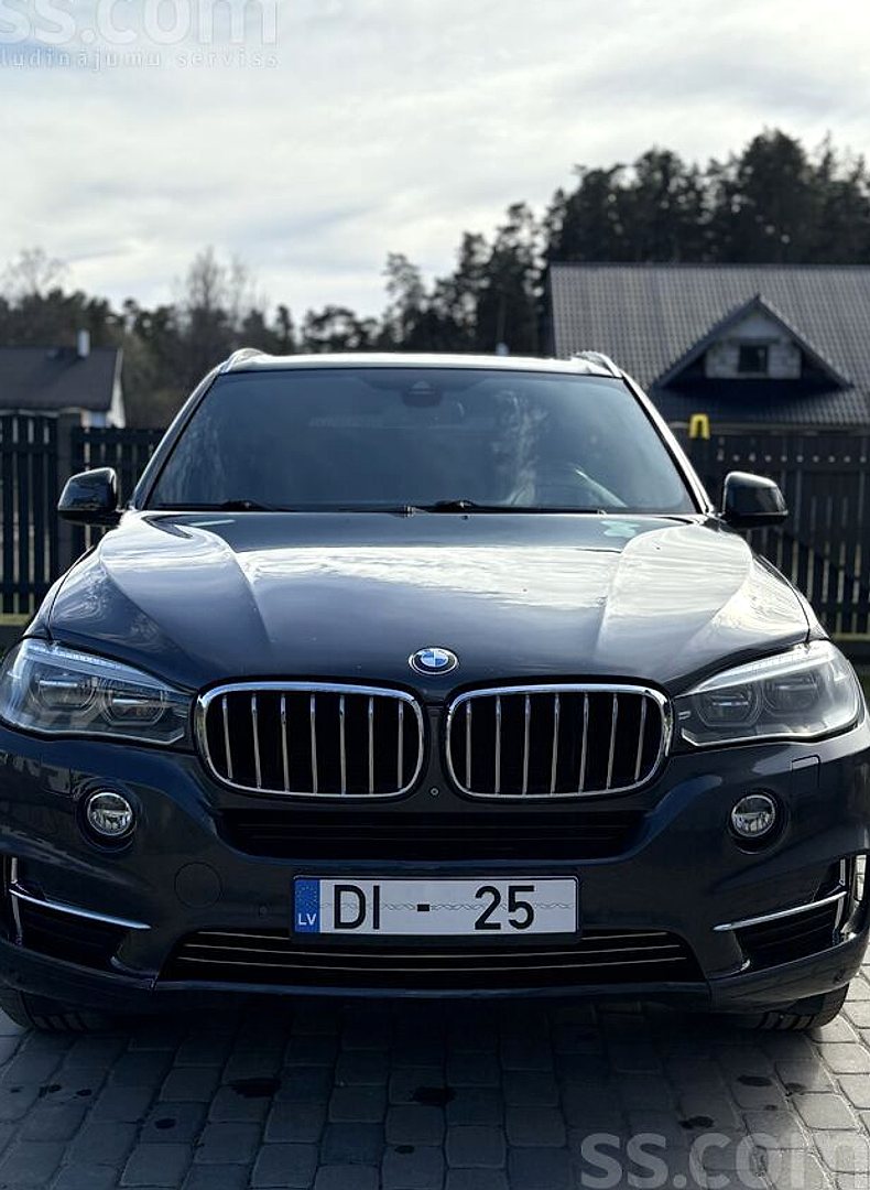 BMW X5 — foto 2