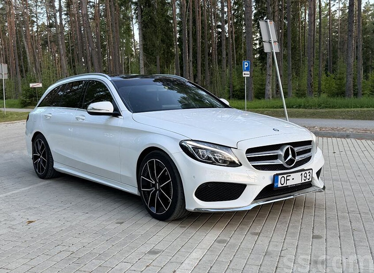 Mercedes-Benz C220 — foto 3