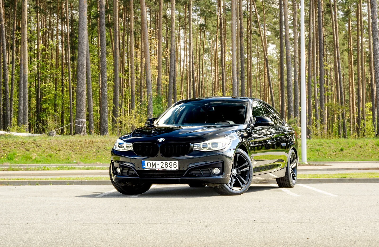 BMW GT 320D XDRIVE, 2013. gads