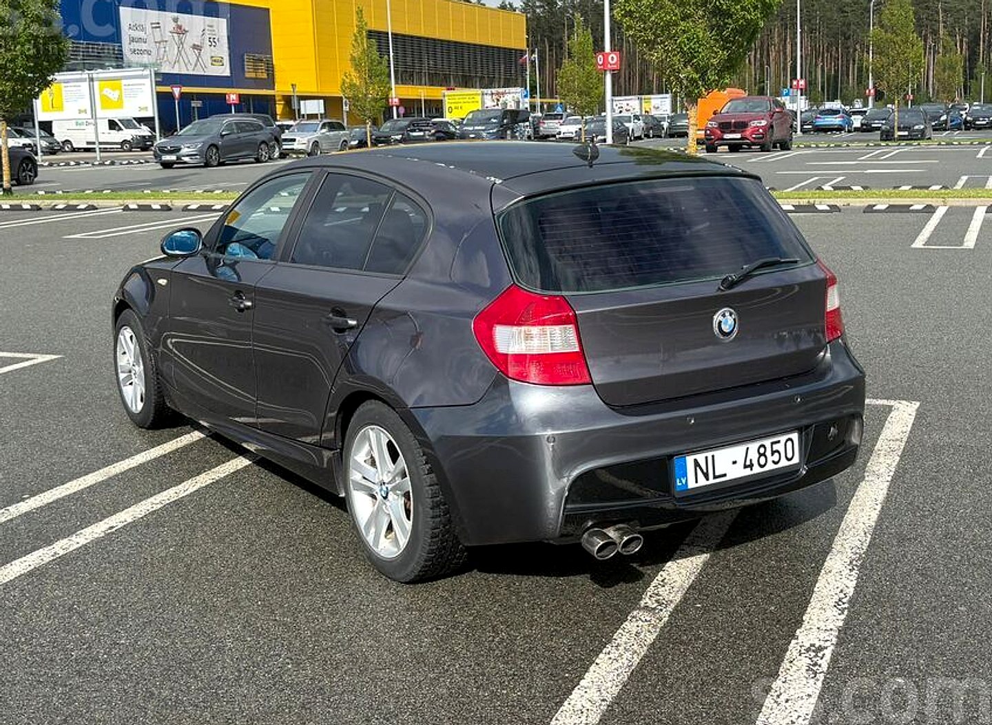 BMW 118 — foto 5