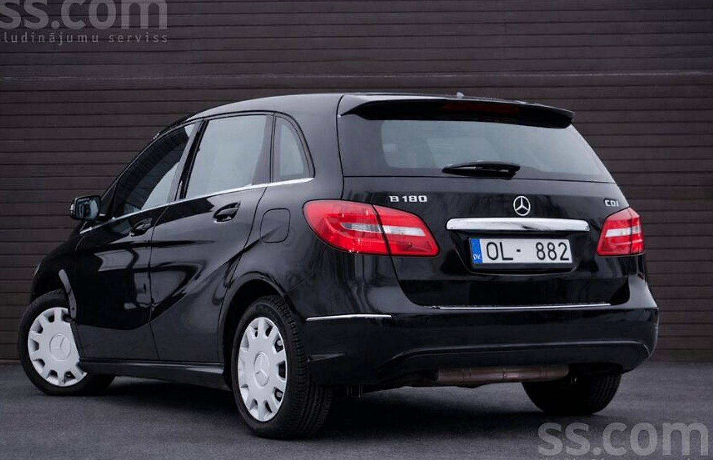 Mercedes-Benz B180 — foto 4
