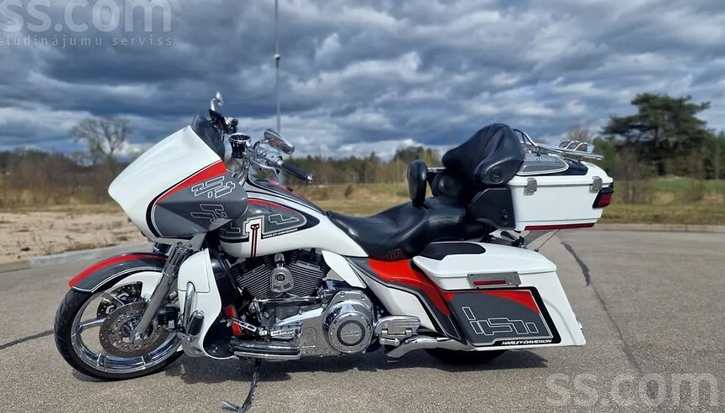 Harley-Davidson Flhtcuse8, 2013. gads