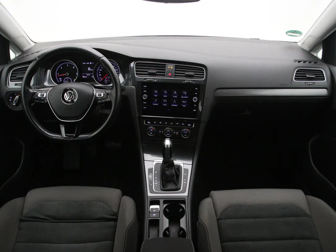 Volkswagen Golf 7 — foto 3