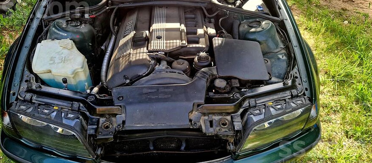 BMW 320 — foto 6