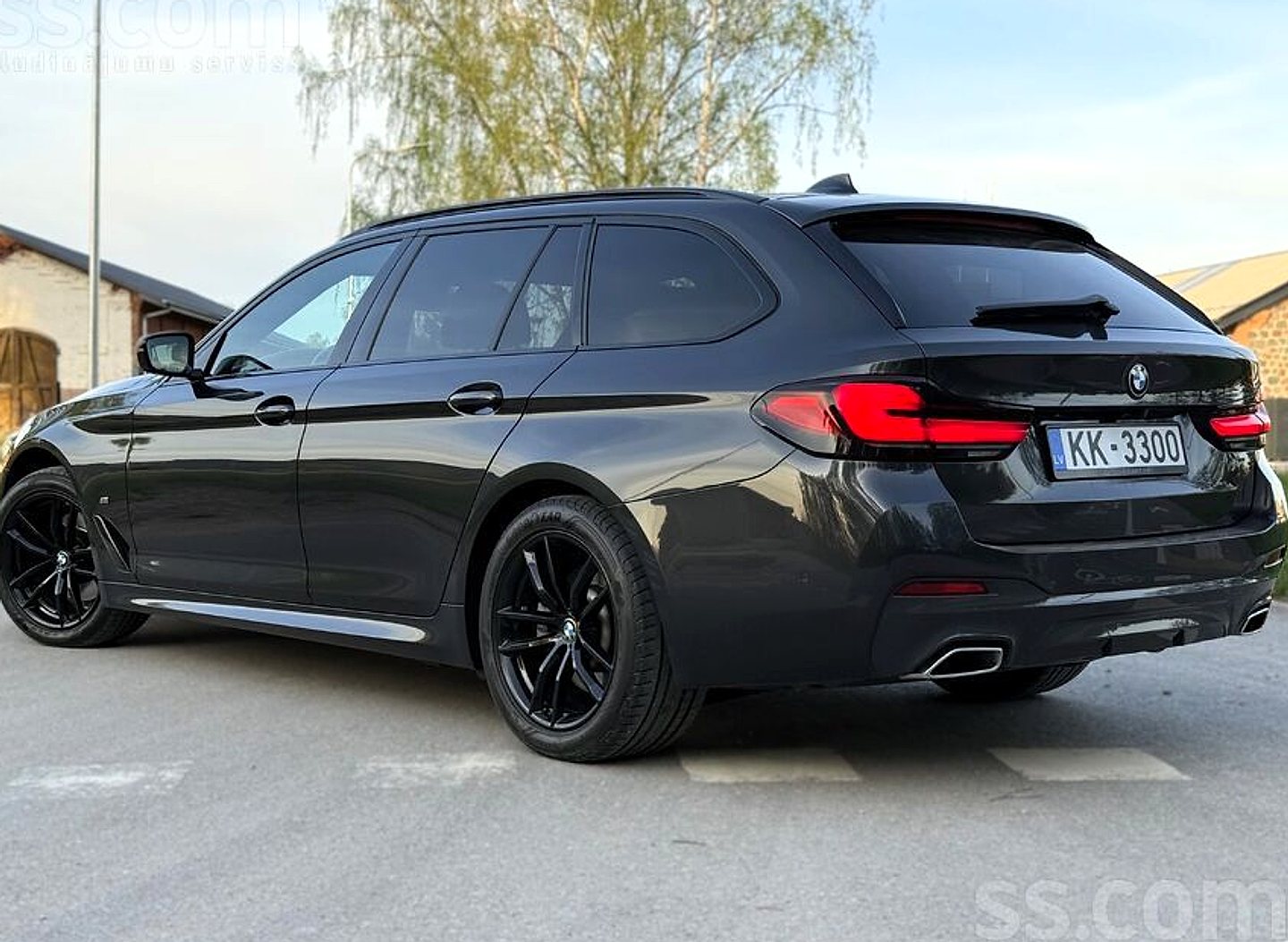 BMW 520 — foto 5