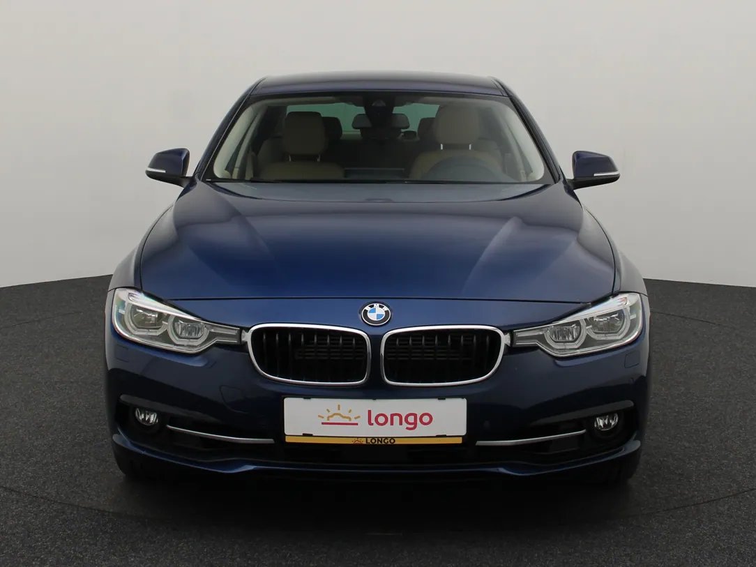 BMW 330 — foto 4