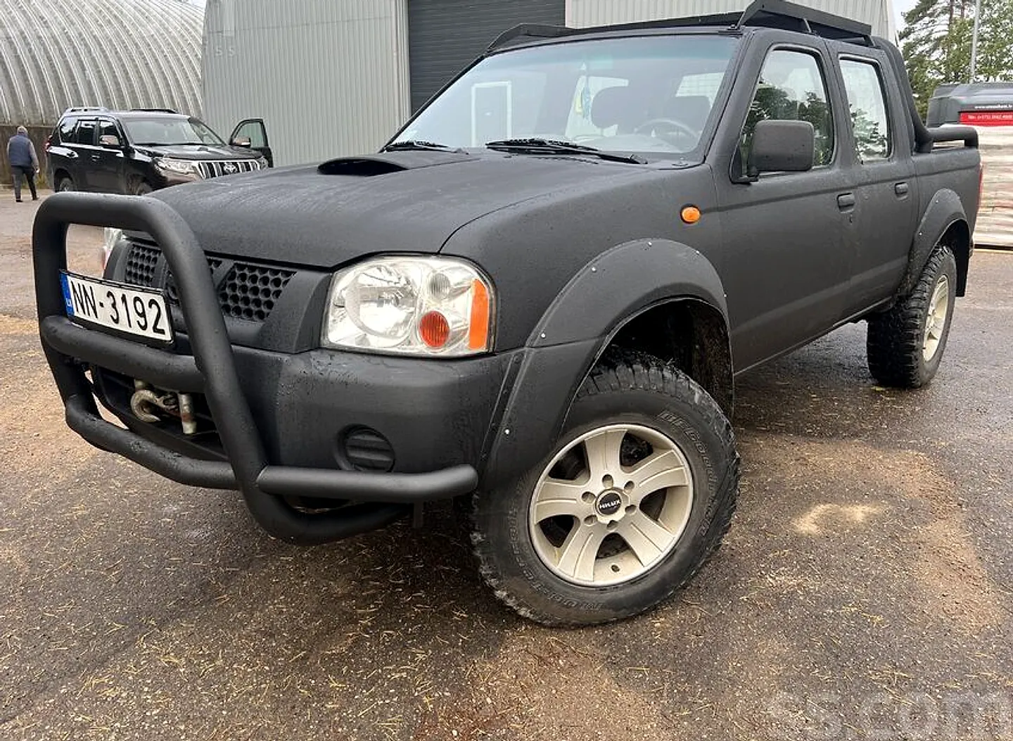 Nissan Navara, 2003. gads