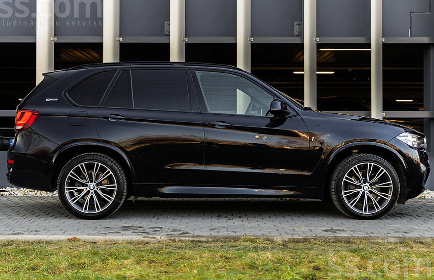 BMW X5 — foto 3
