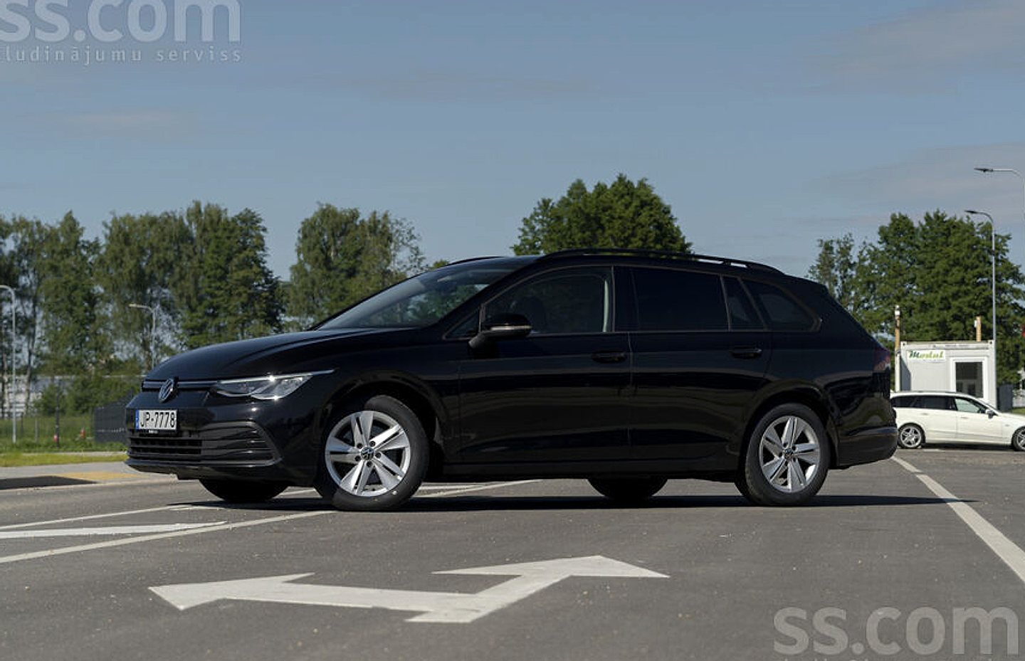 Volkswagen Golf 8 — foto 5