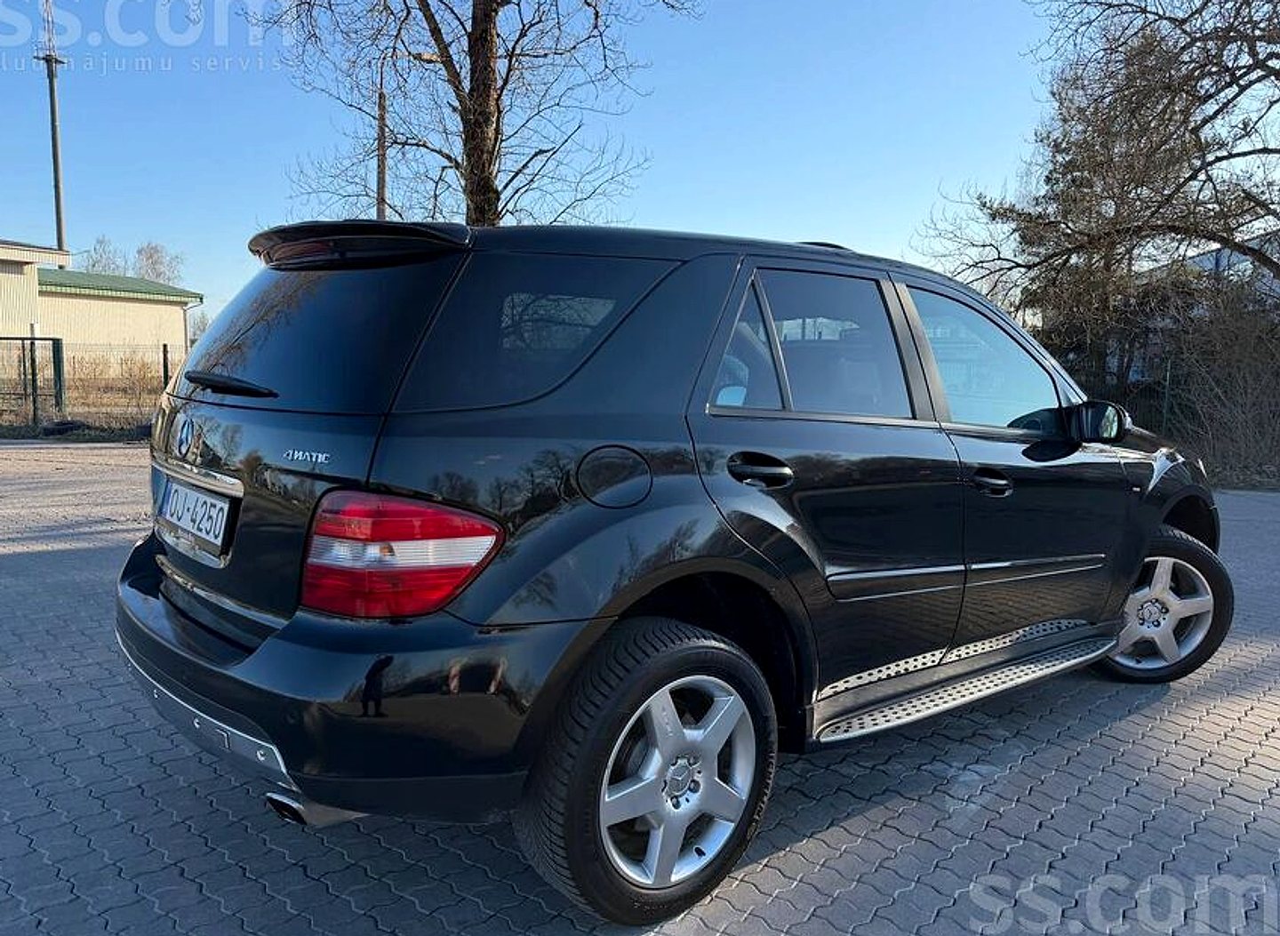 Mercedes-Benz ML320 — foto 2