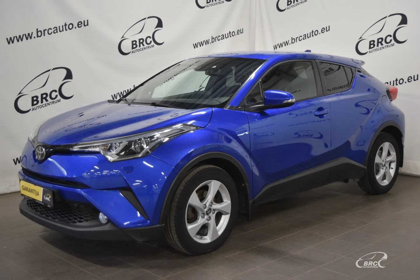 Toyota C-HR, 2018. gads