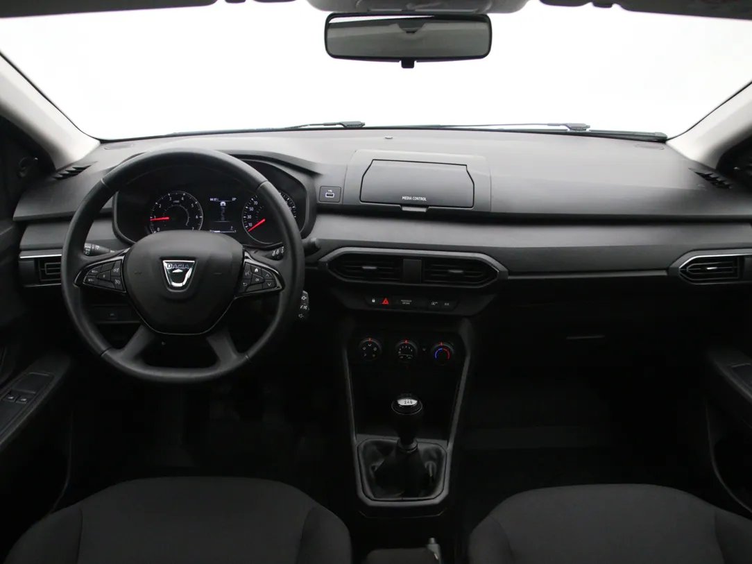 DACIA Sandero — foto 3