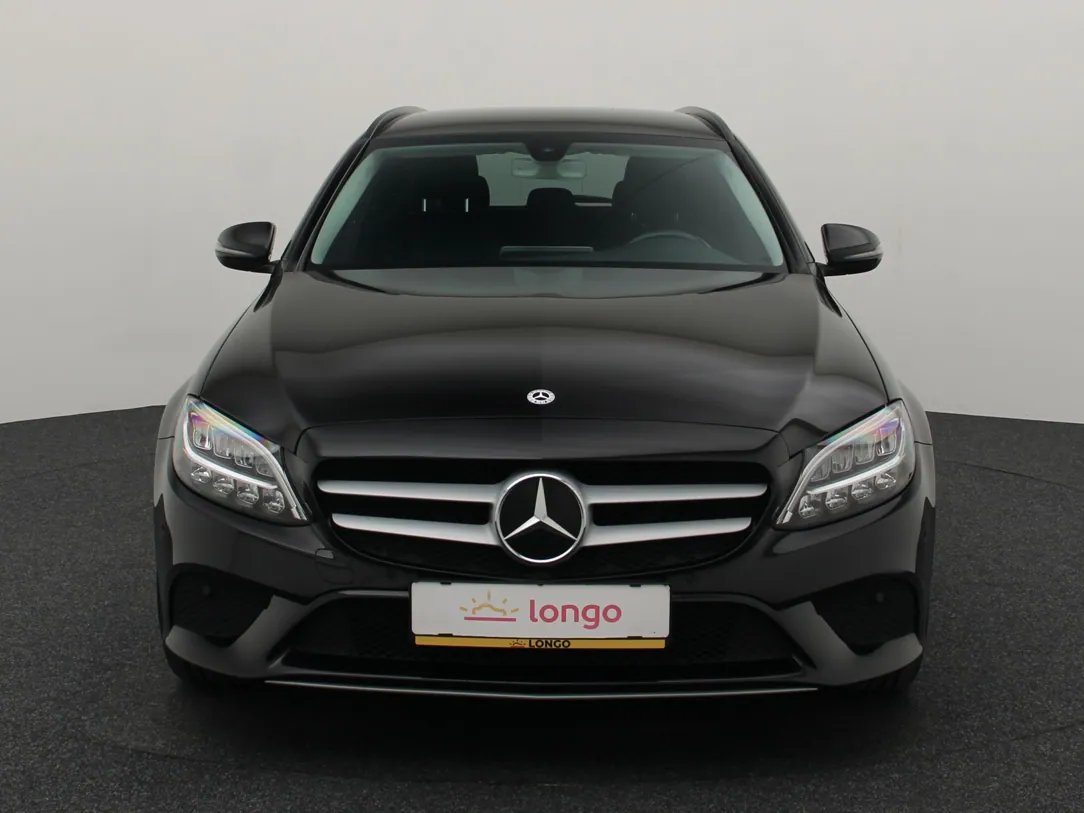 MERCEDES BENZ C200 — foto 4