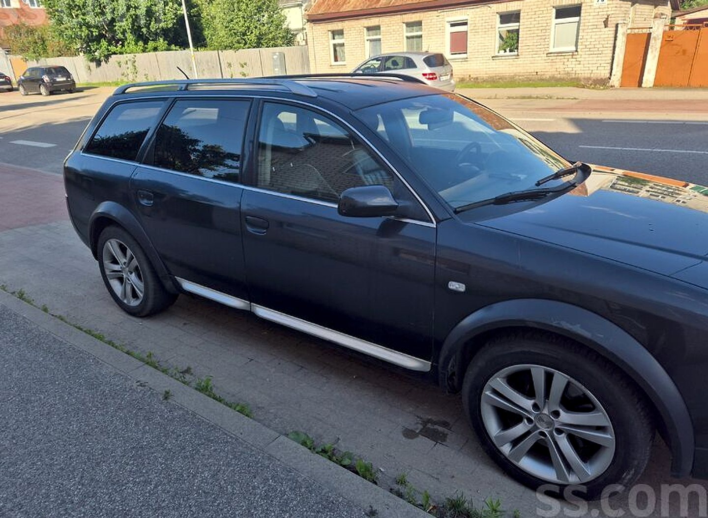 Audi Allroad — foto 2