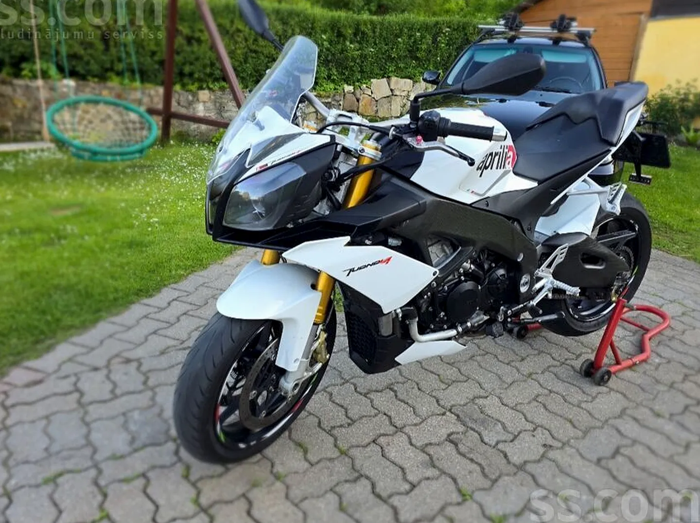 Aprilia Tuono, 2012. gads