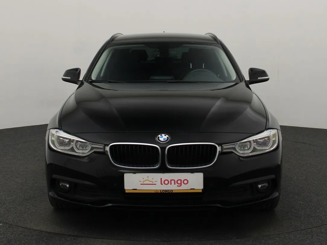 BMW 320 — foto 4
