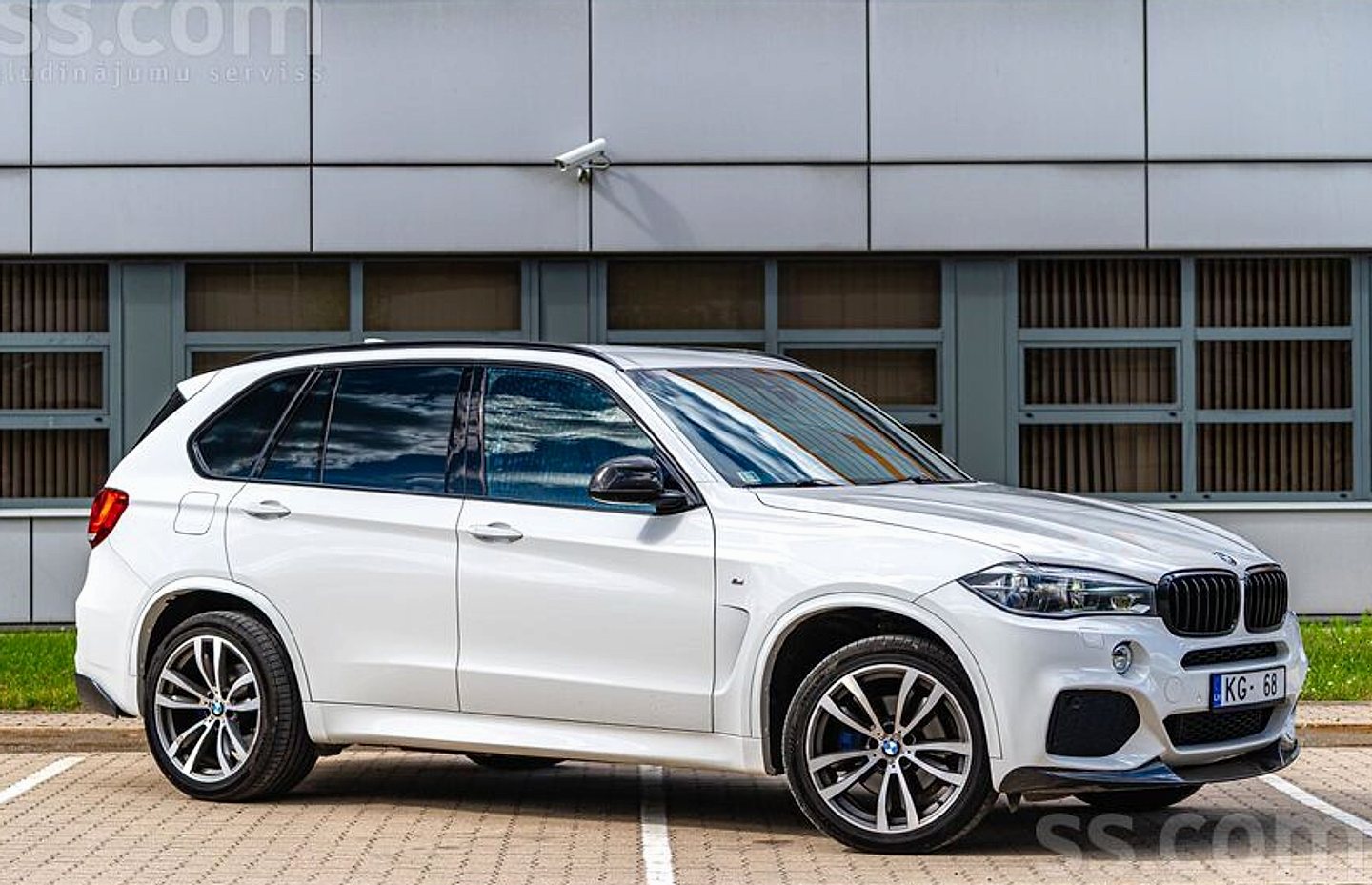 BMW X5 — foto 2