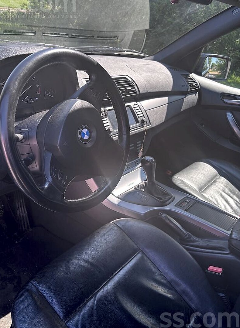 BMW X5 — foto 5