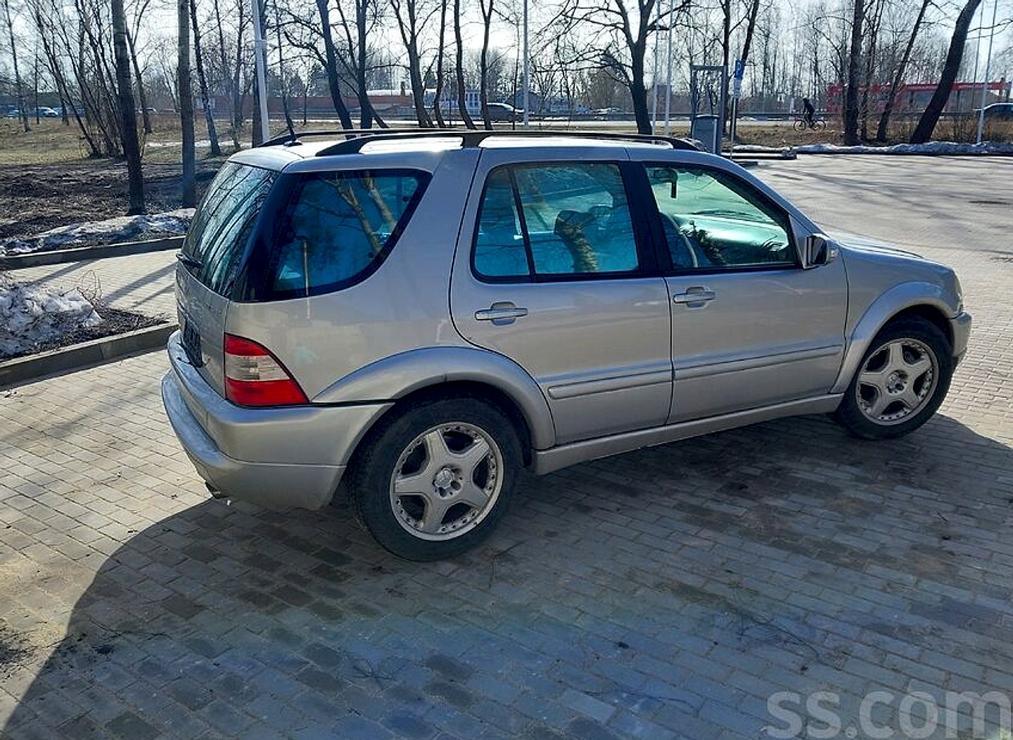 Mercedes-Benz ML55 AMG — foto 5