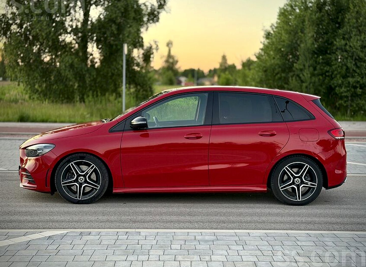 Mercedes-Benz B250 — foto 5