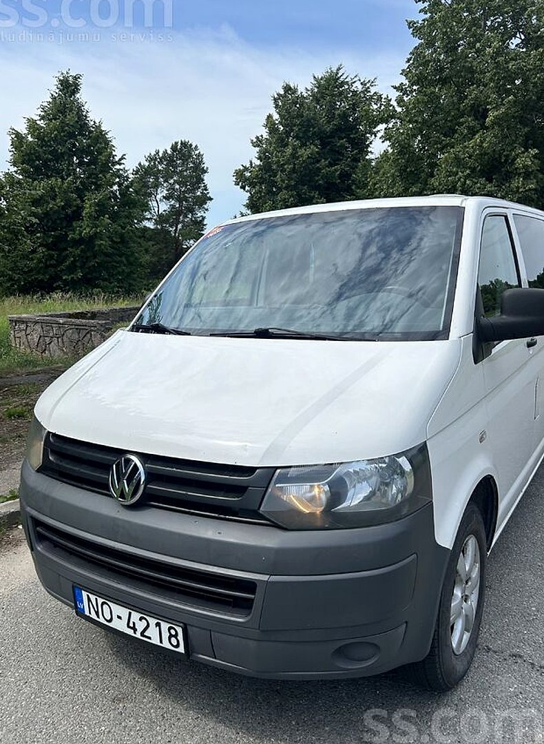 Volkswagen T5, 2012. gads