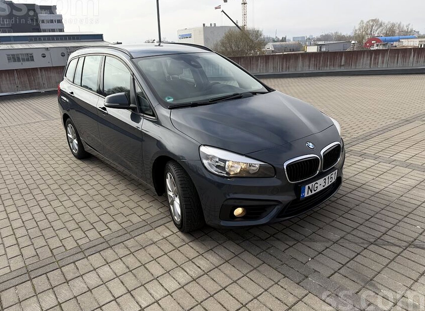 BMW 216 — foto 3