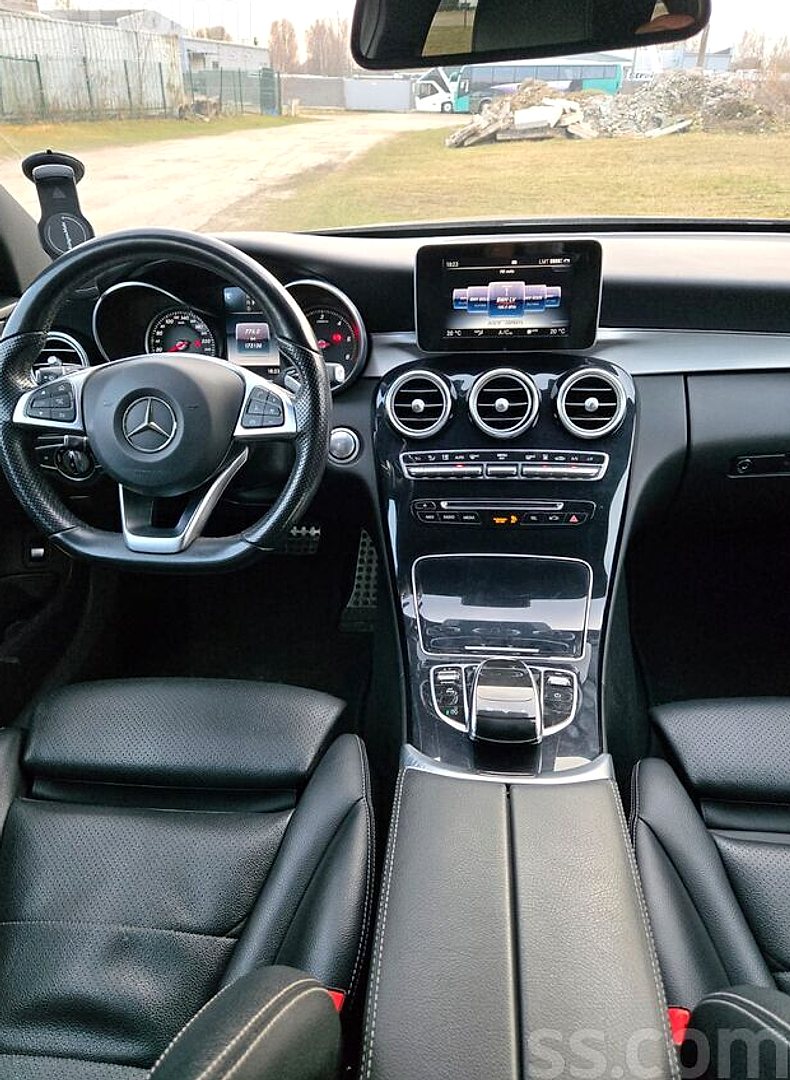 Mercedes-Benz C220 — foto 4