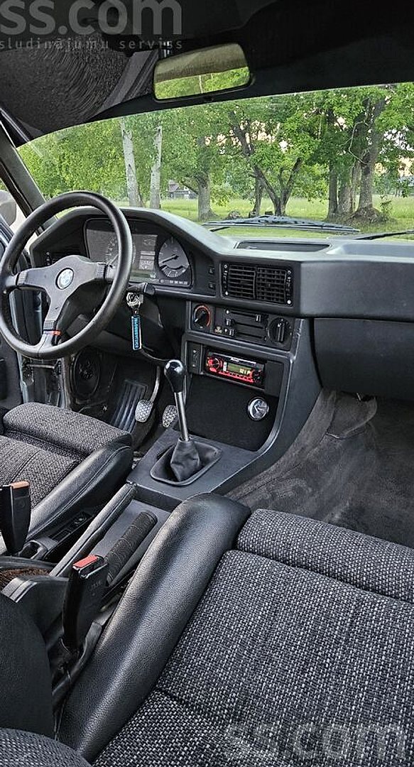 BMW 525 — foto 6