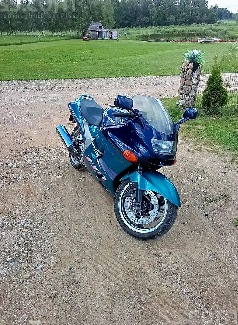 Kawasaki Zzr1100, 1995. gads