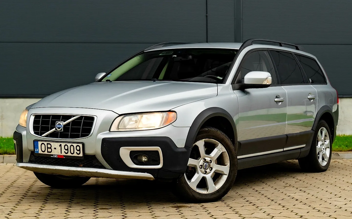 Volvo XC70, 2009. gads