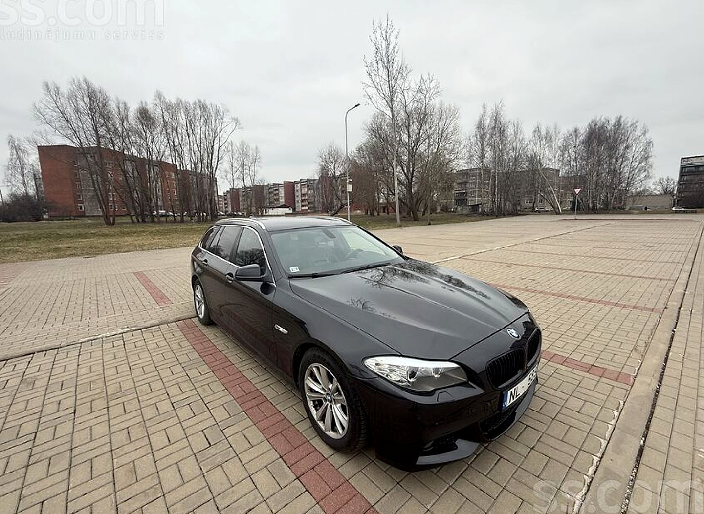 BMW 520 — foto 3
