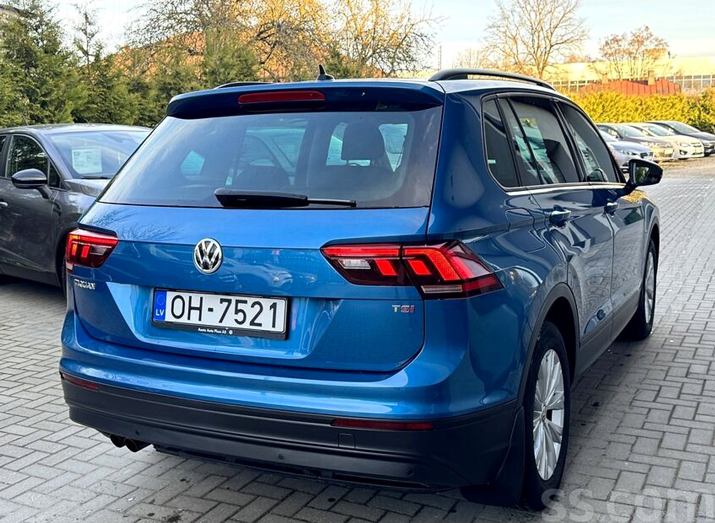 Volkswagen Tiguan — foto 2