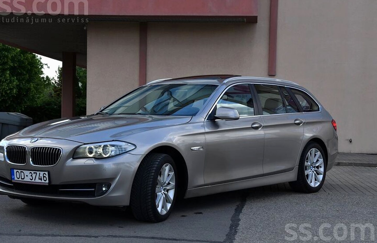 BMW 525 — foto 2