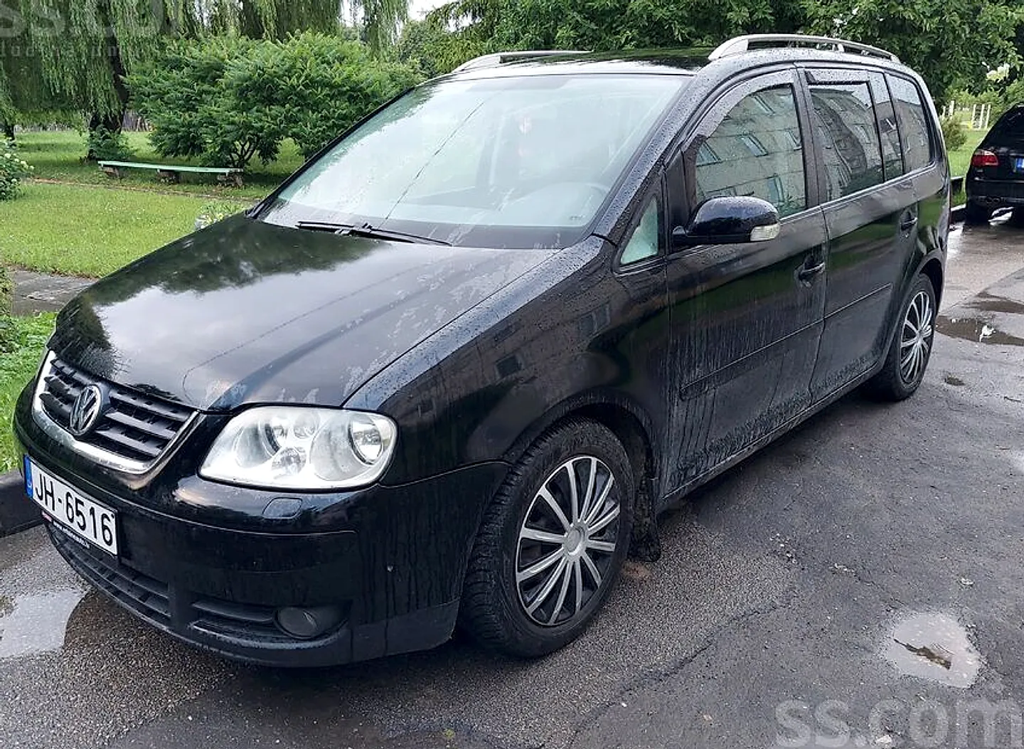 Volkswagen Touran, 2005. gads