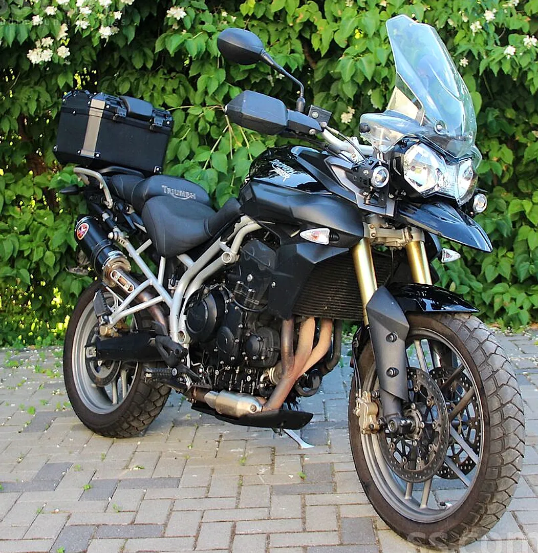 Triumph Tiger 800, 2011. gads