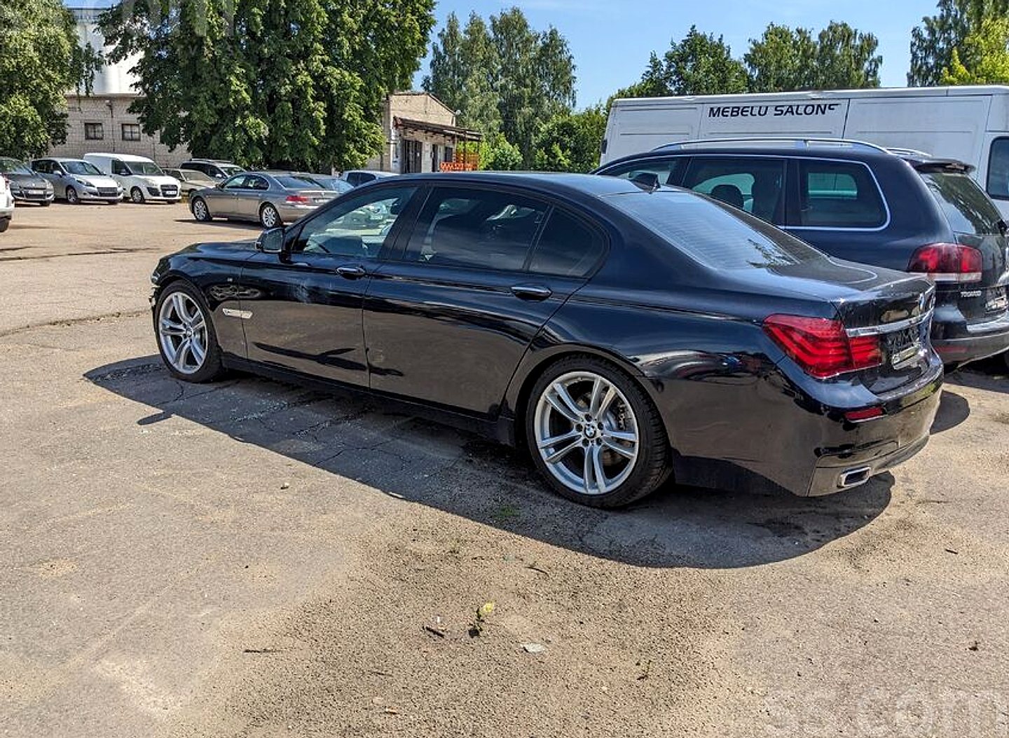 BMW 730 — foto 2
