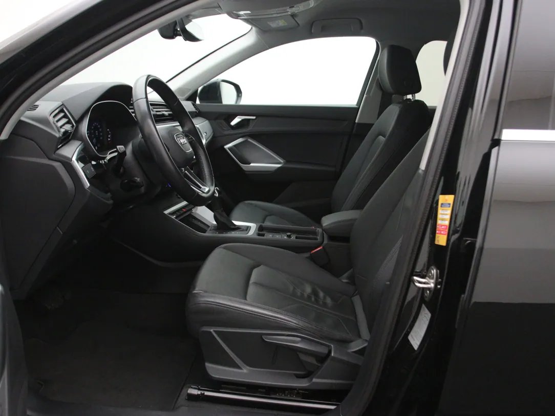 Audi Q3 — foto 5