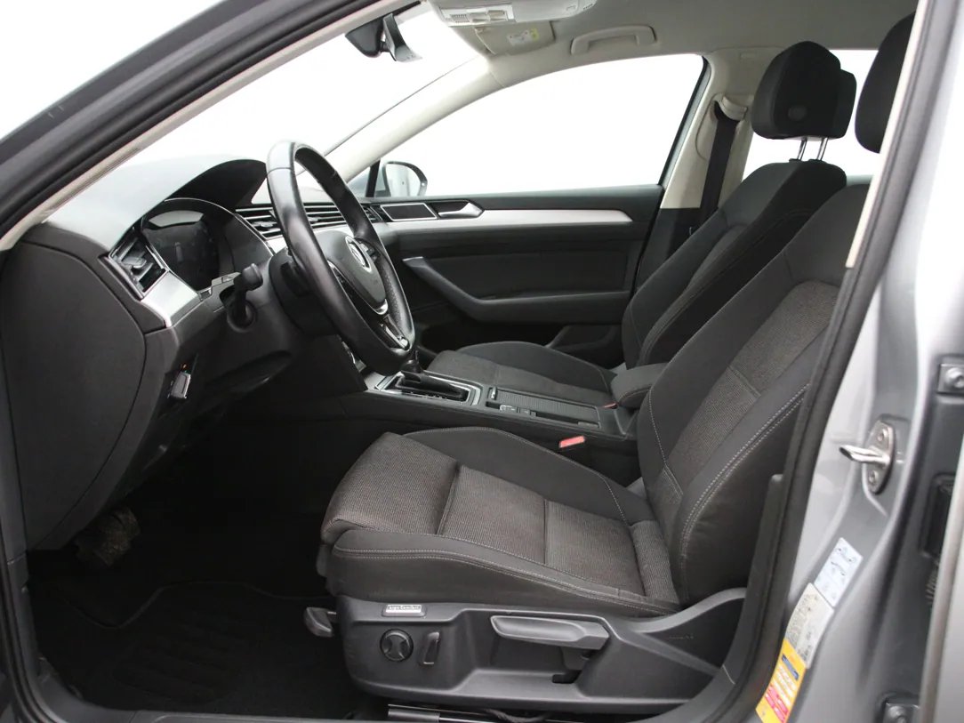 Volkswagen Passat B8 — foto 5