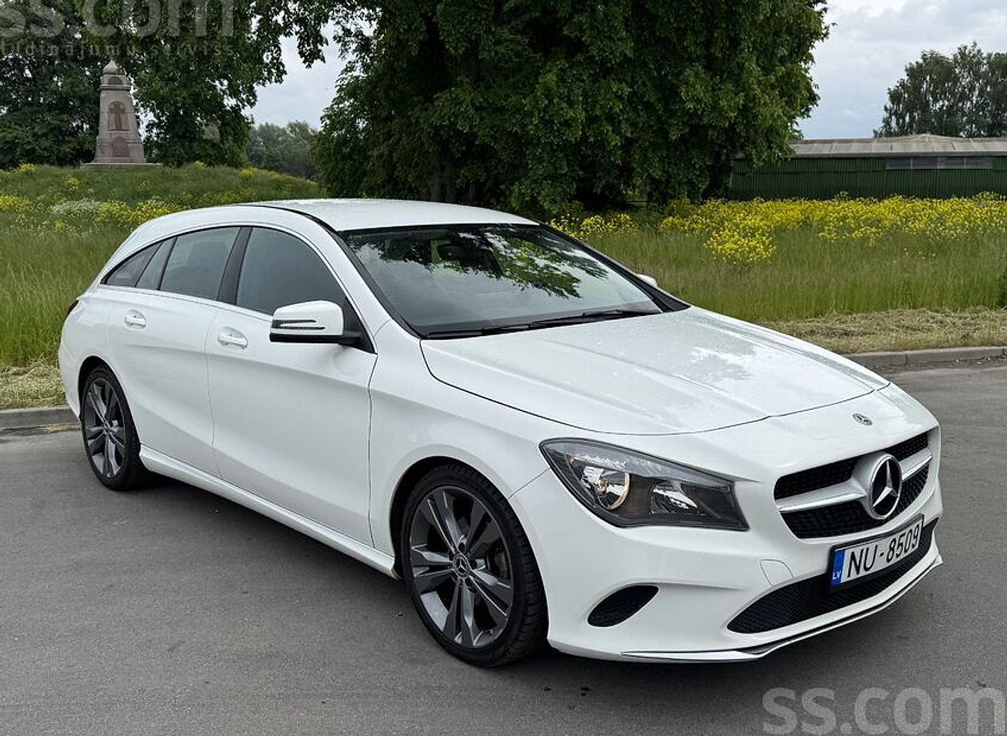 Mercedes-Benz CLA180 — foto 3