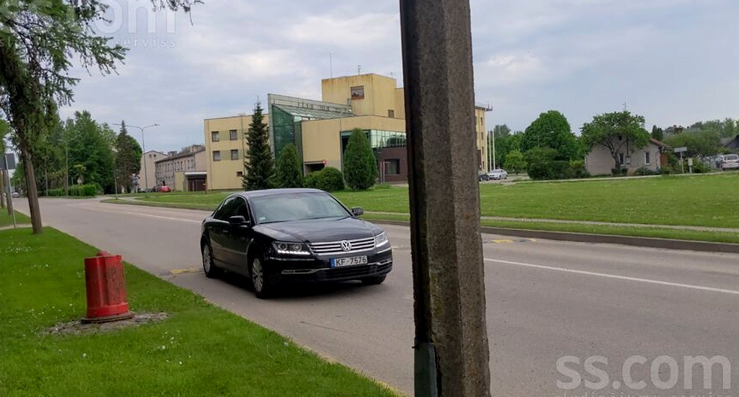 Volkswagen Phaeton — foto 3