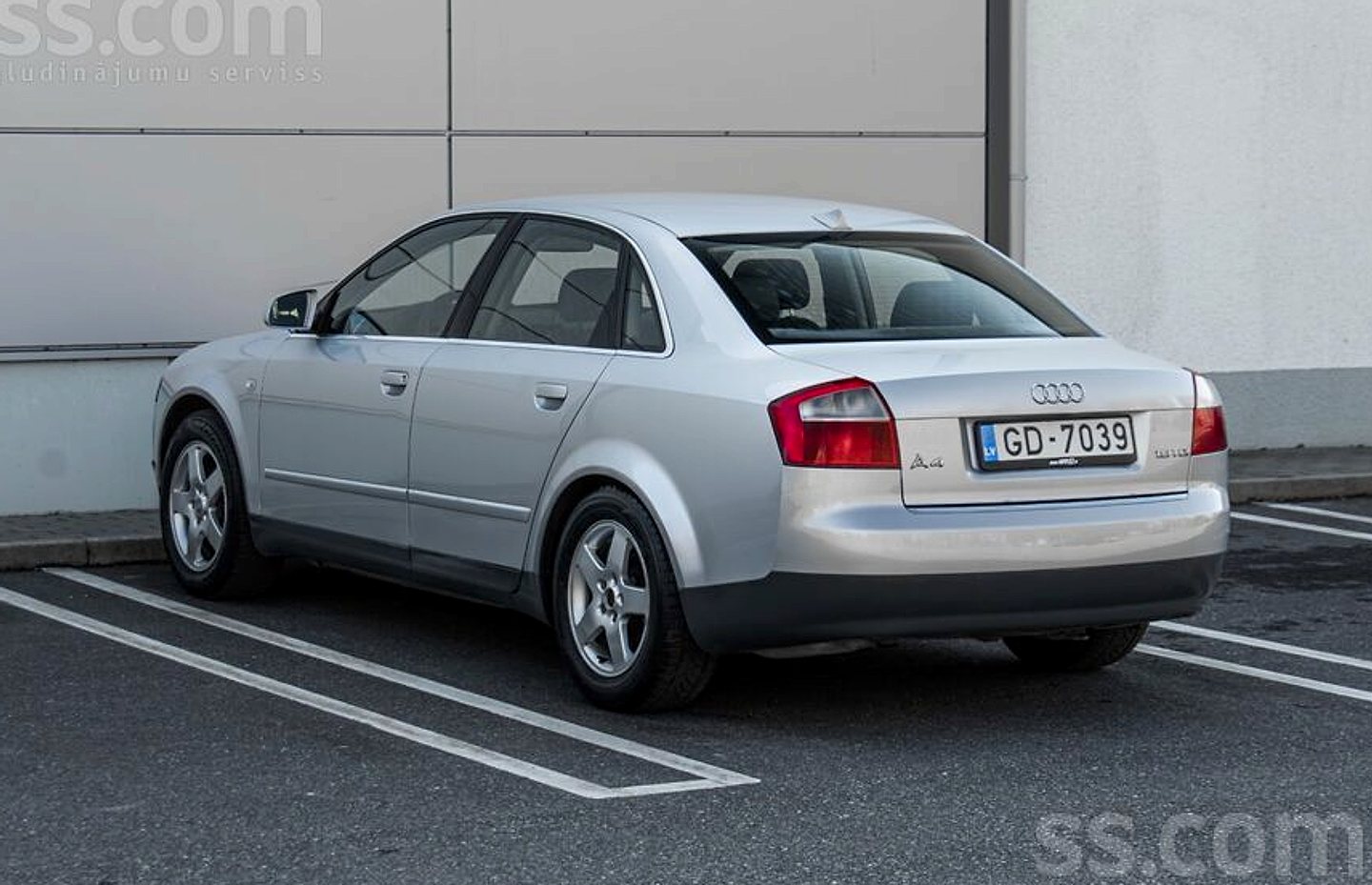Audi A4 — foto 6